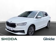 Skoda Fabia, 1.0 TSI Tour, Jahr 2023 - Bad Sooden-Allendorf