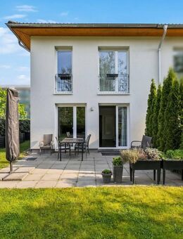 Ein Reihenendhaus fürs Leben - Familienidylle in ruhiger Lage von Berlin-Kaulsdorf - Berlin