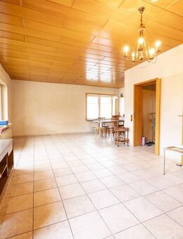 3- Familienhaus mit jeder Menge Platz und Möglichkeiten in Radolfzell Stahringen - renovierungsbedürftig - Radolfzell (Bodensee)