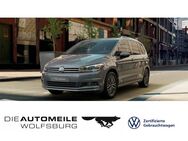 VW Touran, 2.0 TDI Highline, Jahr 2024 - Wolfsburg