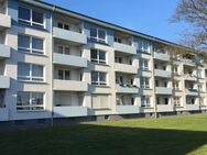 3-Zimmer-Wohnung im Erdgeschoss mit Balkon und tapeziert - Gelsenkirchen