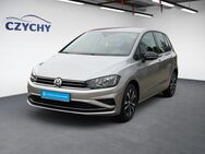 VW Golf Sportsvan, 1.5 l TSI IQ DRIVE, Jahr 2019 - Neu Wulmstorf