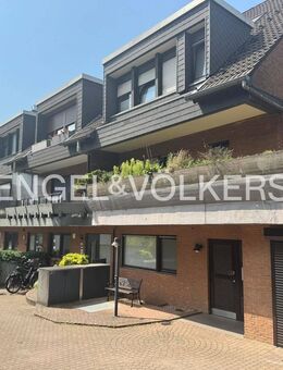 Ruhige 3-Zimmer-Wohnung mit Panoramablick und zwei Balkonen - Mettmann