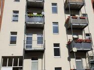 Dachgeschosswohnung mit Balkon und Einbauküche - Erfurt