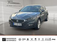 Seat Leon, 2.0 TDI Style APP, Jahr 2024 - Nürtingen