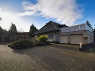 Traumhaftes Zweifamilienhaus mit großem Garten - Wagenfeld