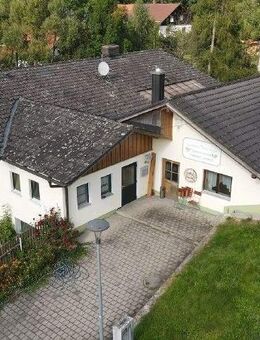 Reserviert! Enorm viel Platz! - Wohnhaus mit vielen Möglichkeiten - Stallwang