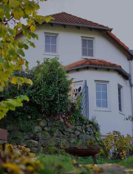 Doppelhaushälfte mit Garten in ruhiger Lage in Hammersbach Ortsteil Langen-Bergheim - Hammersbach