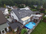 NEUER PREIS!!! Großzügiges Zweifamilienhaus nahe Neubaugebiet! - Wilnsdorf