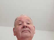 Reifer Geiler Mann 59, sucht Zierliche Schlanke Vollbusige Milf ab 40 - Erfurt