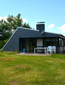 Ruhig gelegener, freistehender Ferienbungalow mit Terrasse in Gerolstein-Hinterhausen - Gerolstein