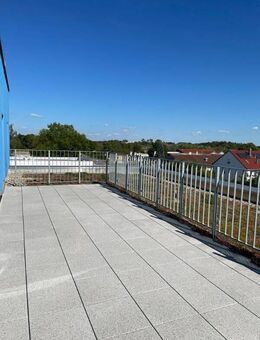 Sonne auf der tollen Dachterrasse genießen - Manching