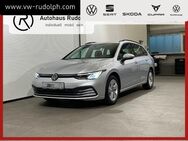 VW Golf Variant, 1.0 Golf VIII eTSI Life, Jahr 2021 - Oelsnitz (Erzgebirge)