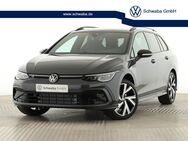 VW Golf Variant, 1.5 l R-Line eTSI, Jahr 2024 - Gersthofen