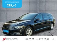 VW Passat Variant, 1.5 TSI BUSINESS, Jahr 2024 - Hof