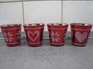 4 hübsche weihnachtliche Teelichthalter, rot, NEU - Neuss