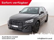 Audi Q2, S line 35 TFSI, Jahr 2022 - Berlin