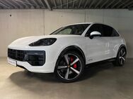 Porsche Cayenne, GTS | | | |, Jahr 2022 - Plattling