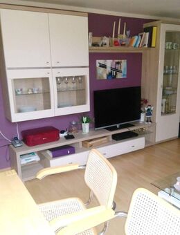 2-Zimmer-Wohnung mit Dachgeschossflair im 4. OG (ohne Aufzug) - Neu Ulm