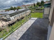 ==Moderne 3.Zimmer-Wohnung mit großem Balkon in Gera== - Gera