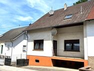 Sichern Sie sich Ihr neues Zuhause + Idealer Grundriss + Eigene Einfahrt, Garage und Balkon zu verkaufen - Wadgassen