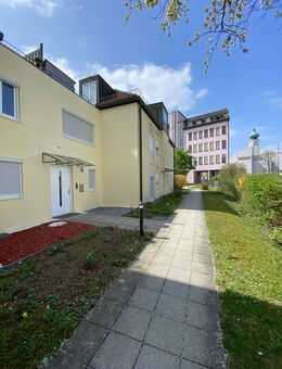 Attraktive 3-ZI-ETW in M-Rammersdorf - zentral, mit Balkon & TG, ideal für Paare & Kapitalanleger! - München