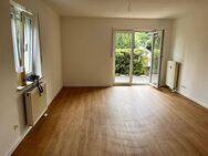 sonnige 2 Raum-WE in der Oberlößnitz am Fuße der Weinberge - mit großem Terrasse + EBK + saniert - Radebeul