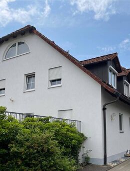 +++SCHÖNE 2-ZIMMER-WOHNUNG MIT BALKON IN SCHÖNEM WOHNGEBIET IN NEUNKIRCHEN AM BRAND+++ - Neunkirchen (Brand)