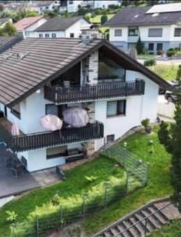 Großzügiges Einfamilienhaus mit ELW und traumhafter Weitsicht - ca. 275?m² Wohnfläche - Gernsbach