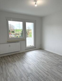 Sanierte 4-Zimmer-Wohnung - Mülsen