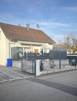 Frei stehendes Einfamilienhaus mit großer Terrasse - Lauchringen