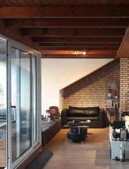 2 ½ ZKB-Loggia DG-Wohnung in Bielefeld-Brackwede - Bielefeld
