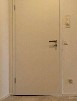 Aktuell renoviert - 3-Zimmer-Wohnung inklusive eines TG-Stellplatzes und grünem Umfeld - Rödermark