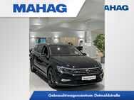 VW Passat Variant, 2.0 TDI Elegance, Jahr 2024 - München