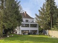 Mehrgenerationen-Wohnen im Herzen von Ratingen: Freistehendes Haus mit Einbauküche, Garten und Sauna - Ratingen