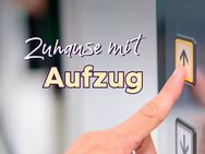 Große 3-Raumwohnung im Zentrum von Gera-Lusan mit Aufzug. - Gera