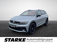 VW Tiguan, 2.0 TDI Allspace Highline R-Line Black Style, Jahr 2021 - Vechta