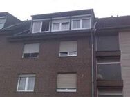 Gemütliche Wohnung im I OG mit Küche mit Balkon-zusätzlich nach Wunsch teilmöbliert - Stolberg (Rheinland, Kupferstadt)
