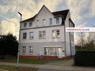 IMMOBERLIN.DE - 15,9 Fach! Adrettes Mehrfamilienhaus auf teilbarem Grundstück in südlicher Ausrichtung & angenehmer Lage - Falkensee