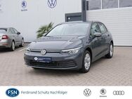 VW Golf, 1.5 TSI VIII Life AID, Jahr 2020 - Rostock