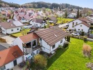 ALLGÄU: Zweifamilienhaus mit großem Grundstück in Wolfertschwenden - sofort bezugsbereit - Wolfertschwenden