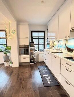 AllFa - Mediterranes Wohngefühl trifft historischen Charme - 97 m² ETW in Krefeld-Bockum! - Krefeld