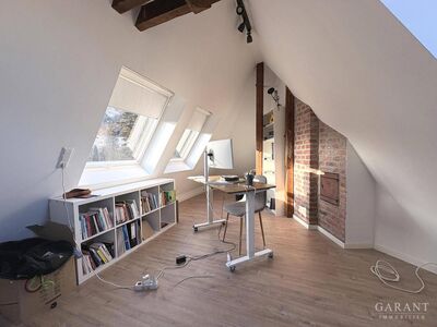 Schöne 2 1/2 Zimmer-Wohnung + ca. 18 qm ausgebautem Dachgeschoss mit Traumblick