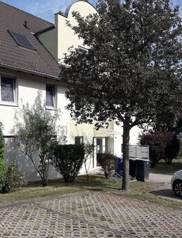 Tolle Wohnung über 2 Etagen mit großen Balkon zu vermieten!!!! - Schönburg