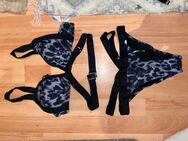 Verschiedene Bikinis highwaist low waist - Erfurt