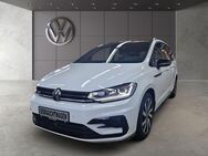 VW Touran, 1.5 TSI Highline R-Line, Jahr 2023 - Landsberg (Lech)