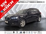 Volvo XC40, Momentum, Jahr 2021 - Berlin