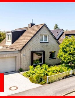 Charmantes Ein-/Zweifamilienhaus mit sonnigem Garten - Lübeck