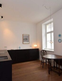 Möblierte wunderschöne Altbauwohnung in Nippes - Köln