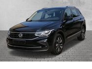 VW Tiguan, 2.0 TDI Move, Jahr 2023 - Oldenburg